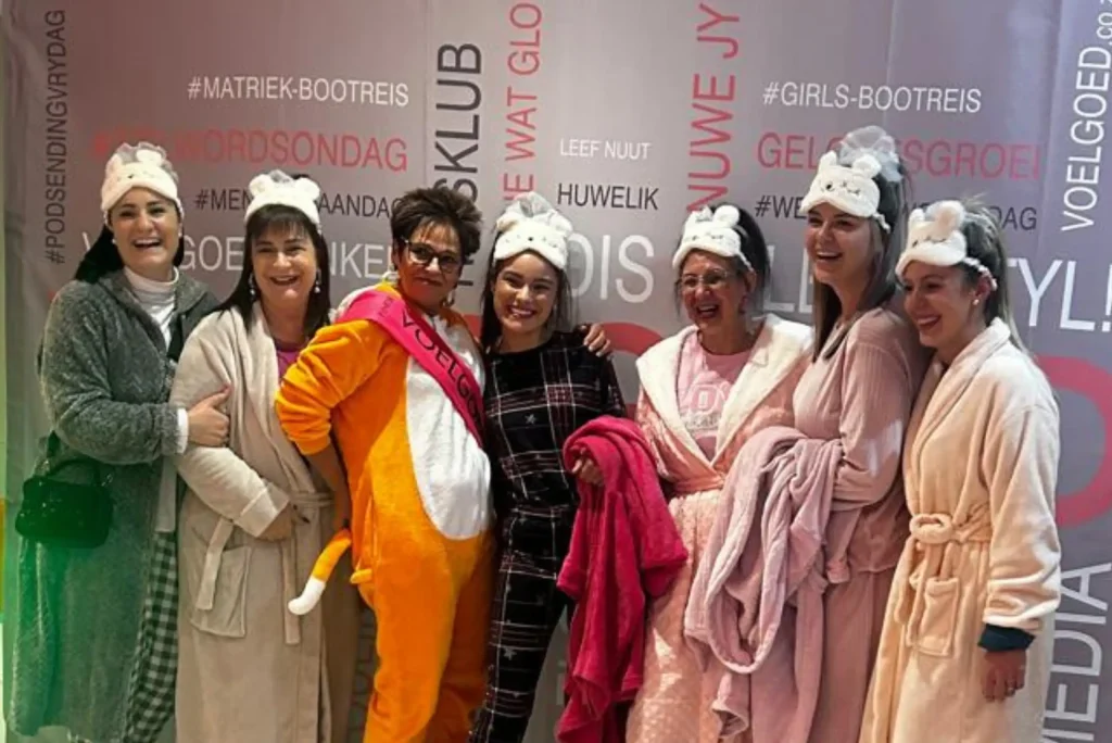 Fliek in pajamas (14)_result