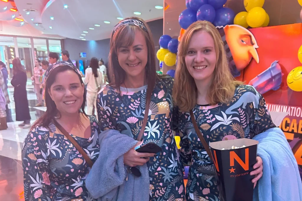 Fliek in pajamas (4)_result